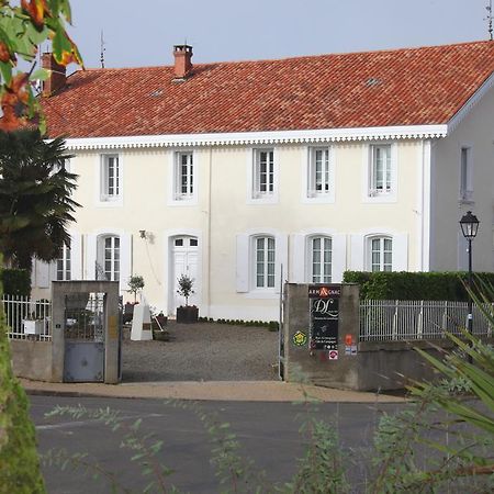 Maison D'Hotes Lassaubatju Hontanx Exterior photo